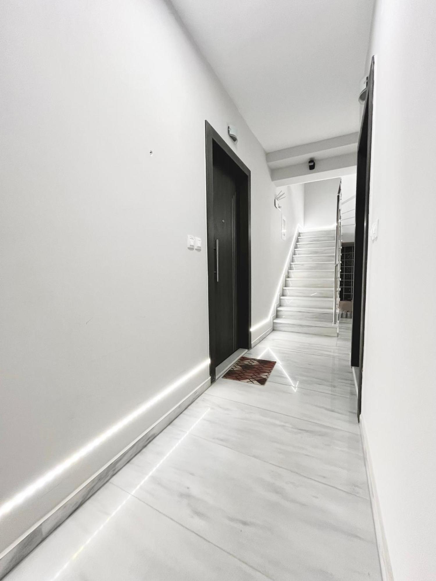Blueline Apartment 2 Loutraki  Bagian luar foto